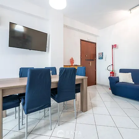 Cozy 1br Near Poetto Appartamento
